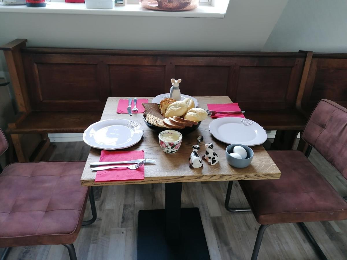 Chez Bob Bed and Breakfast Bovenkarspel Eksteriør billede